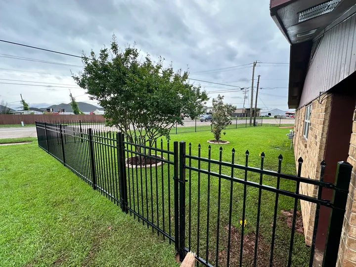 Ornamental steel fencing: aluminum fence in Holden service area