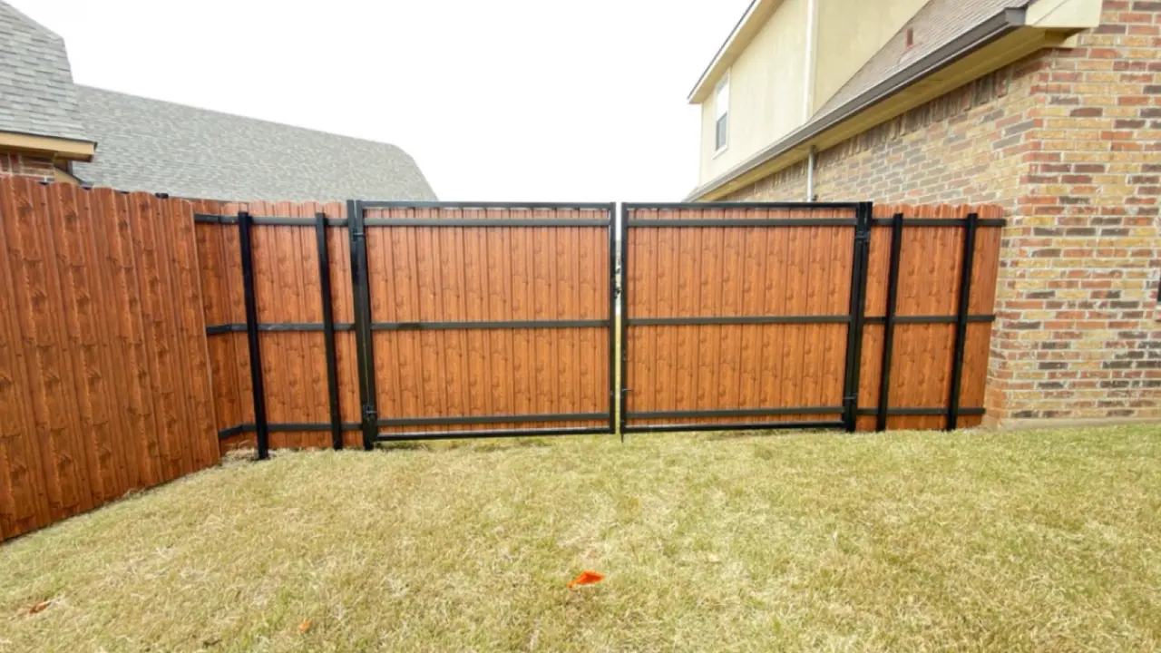 Completed wood privacy fence installed by Holden Fence